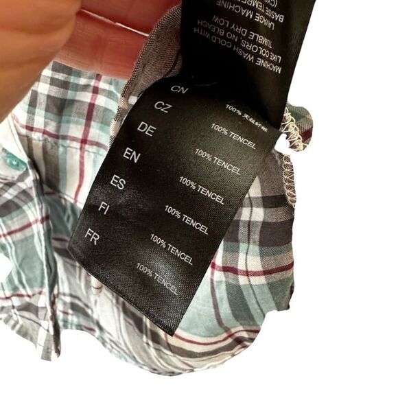 🔸BUNDLE ONLY🔸|EUC| KÜHL Plaid Button Down Shirt - Picture 6 of 7